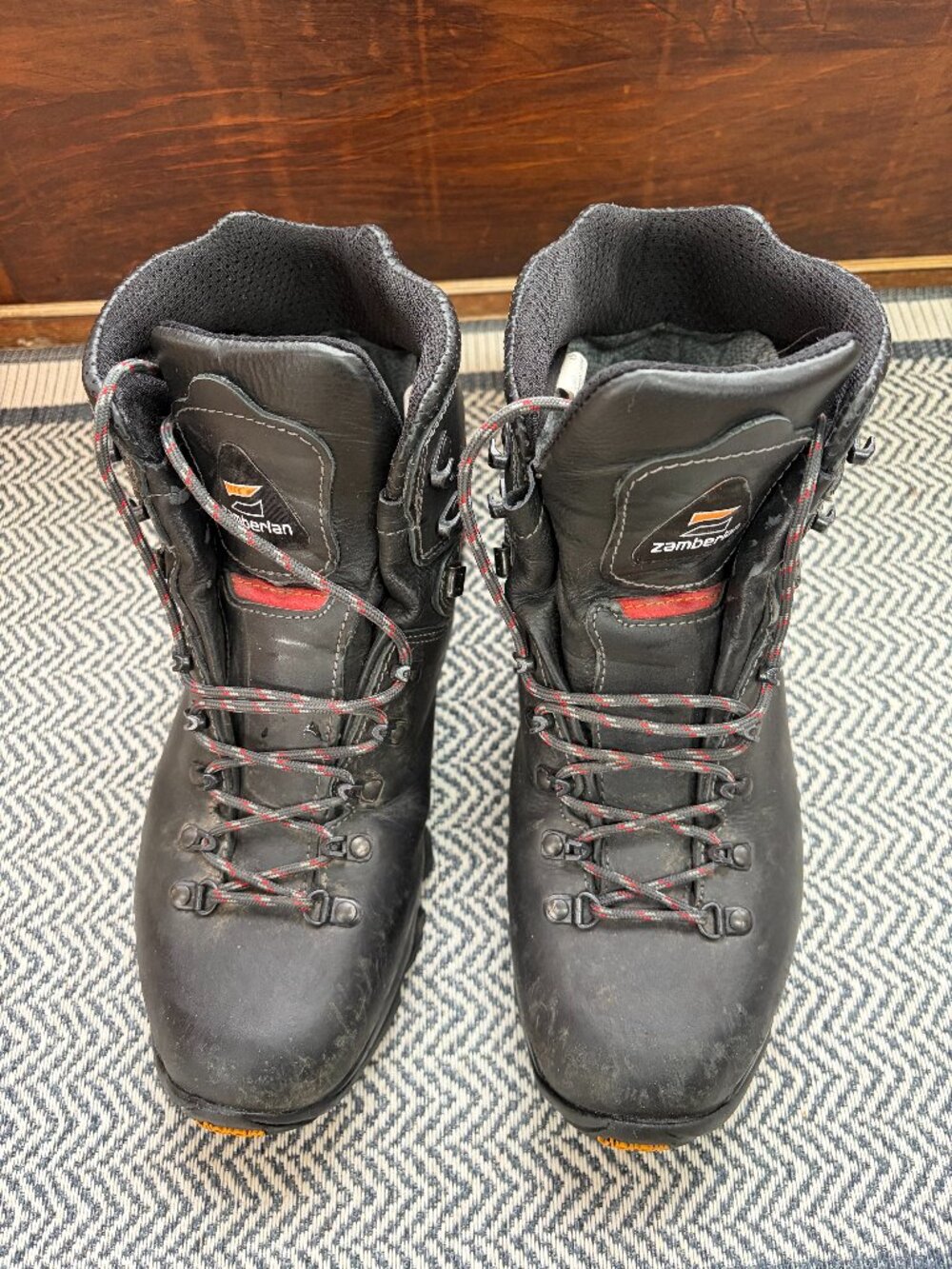 996 Vioz GTX Waterproof Vibram Leather Hiking Boots - Men's Size 10.5